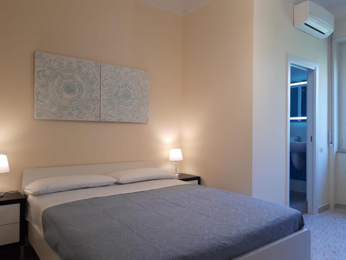 Casa Umberto Bed and Breakfast Salerno Eksteriør billede
